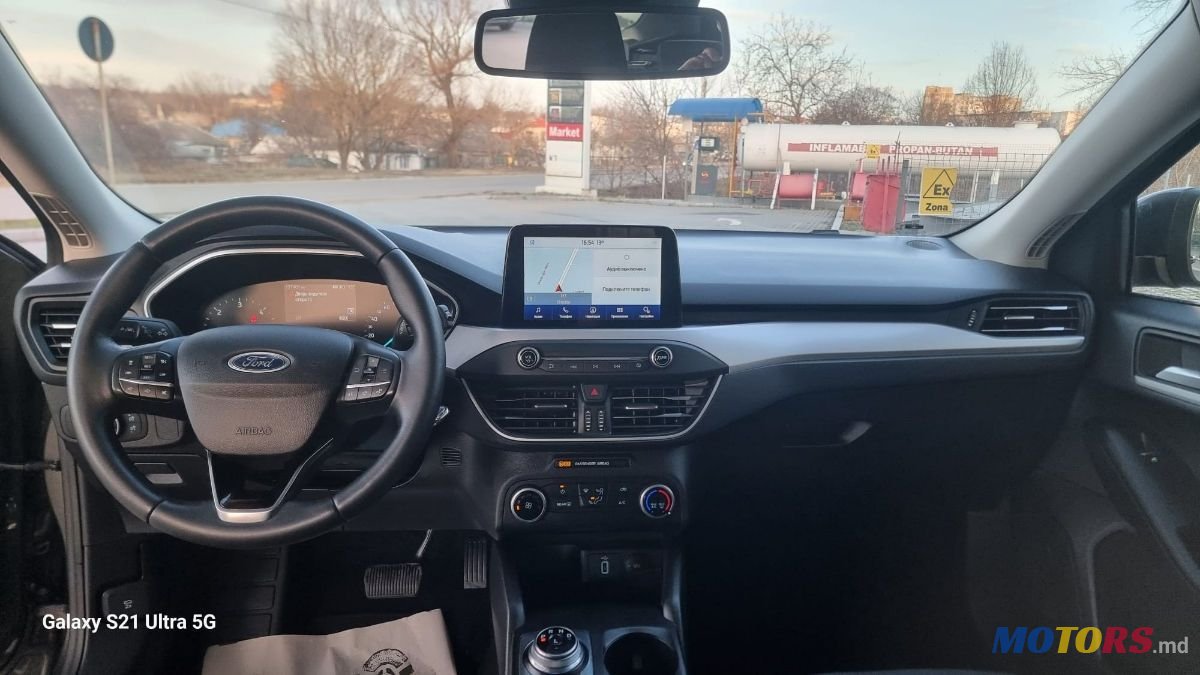 2019' Ford Focus photo #6