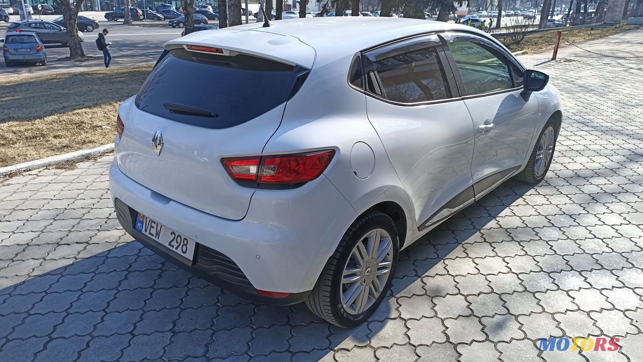 2015' Renault Clio4 photo #5