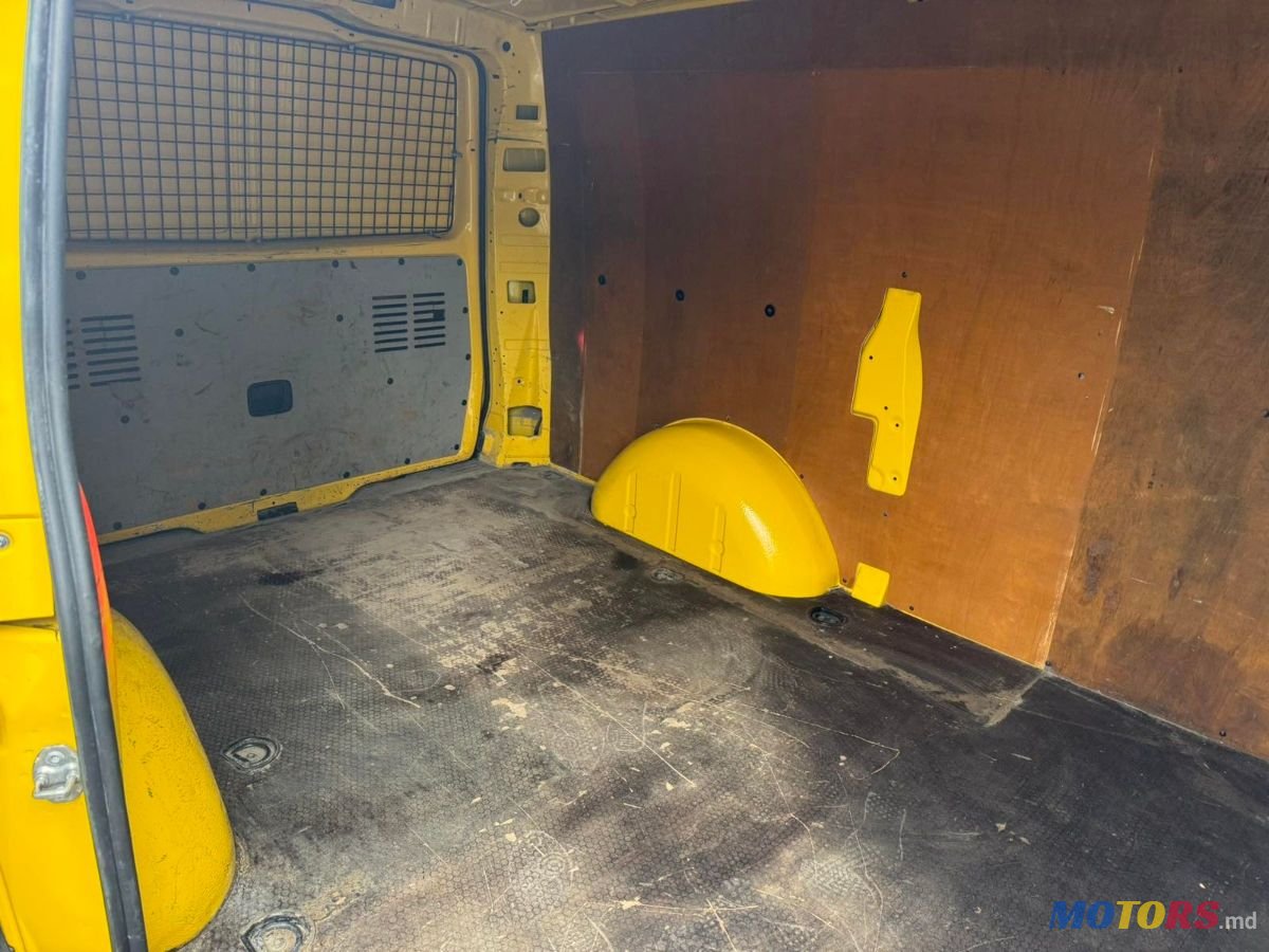 2011' Mercedes-Benz Vito photo #2