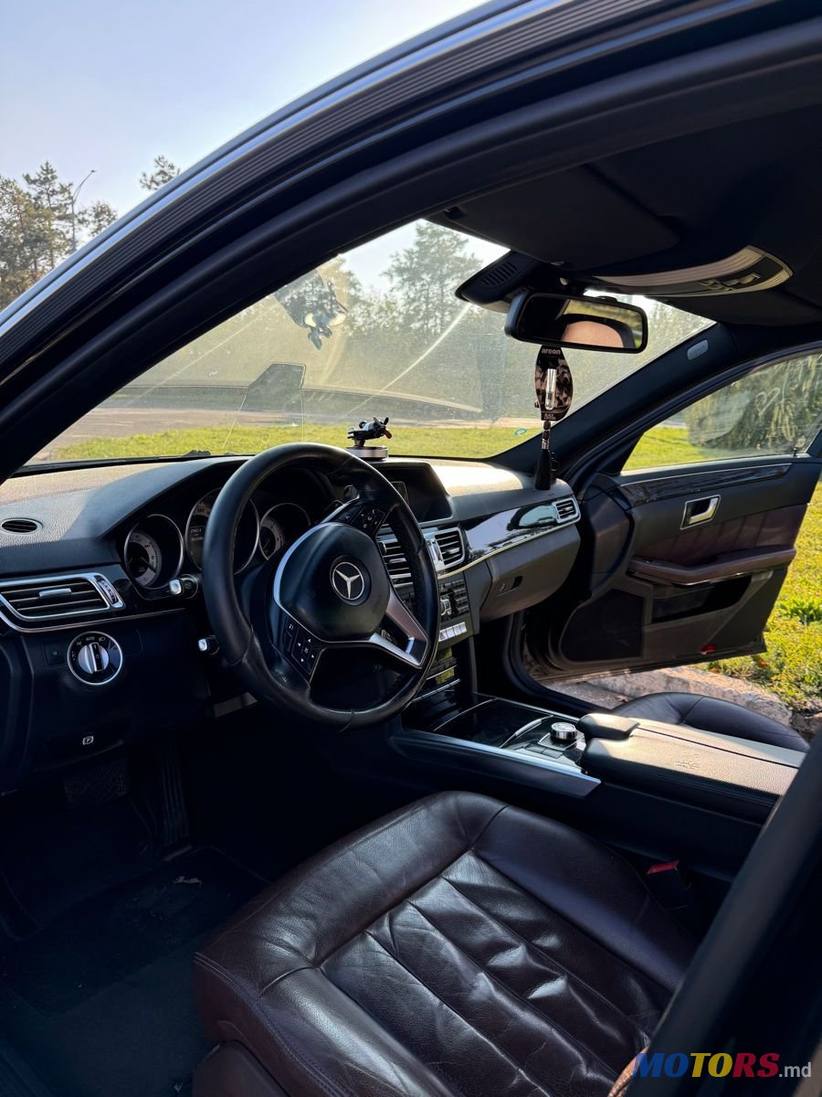 2014' Mercedes-Benz E-Class photo #6