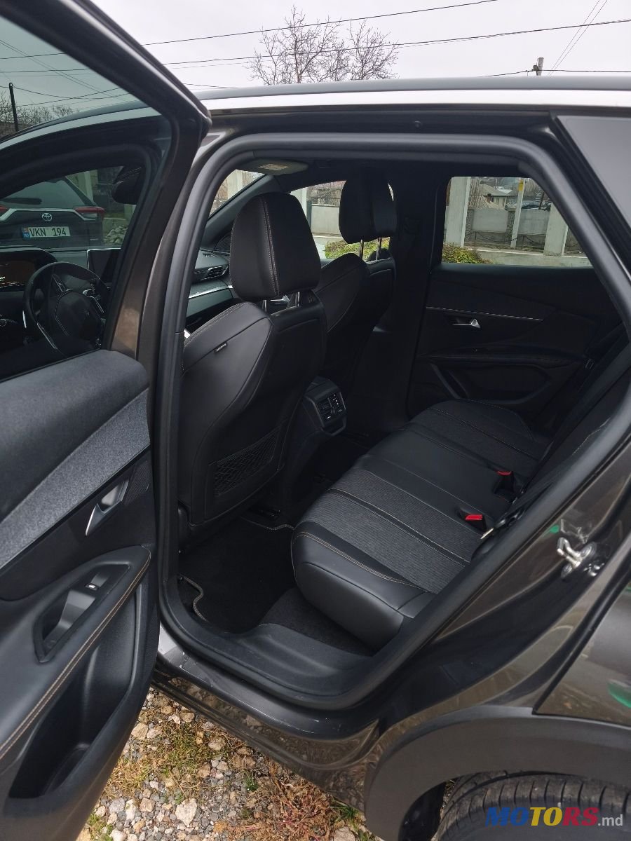 2018' Peugeot 3008 photo #6
