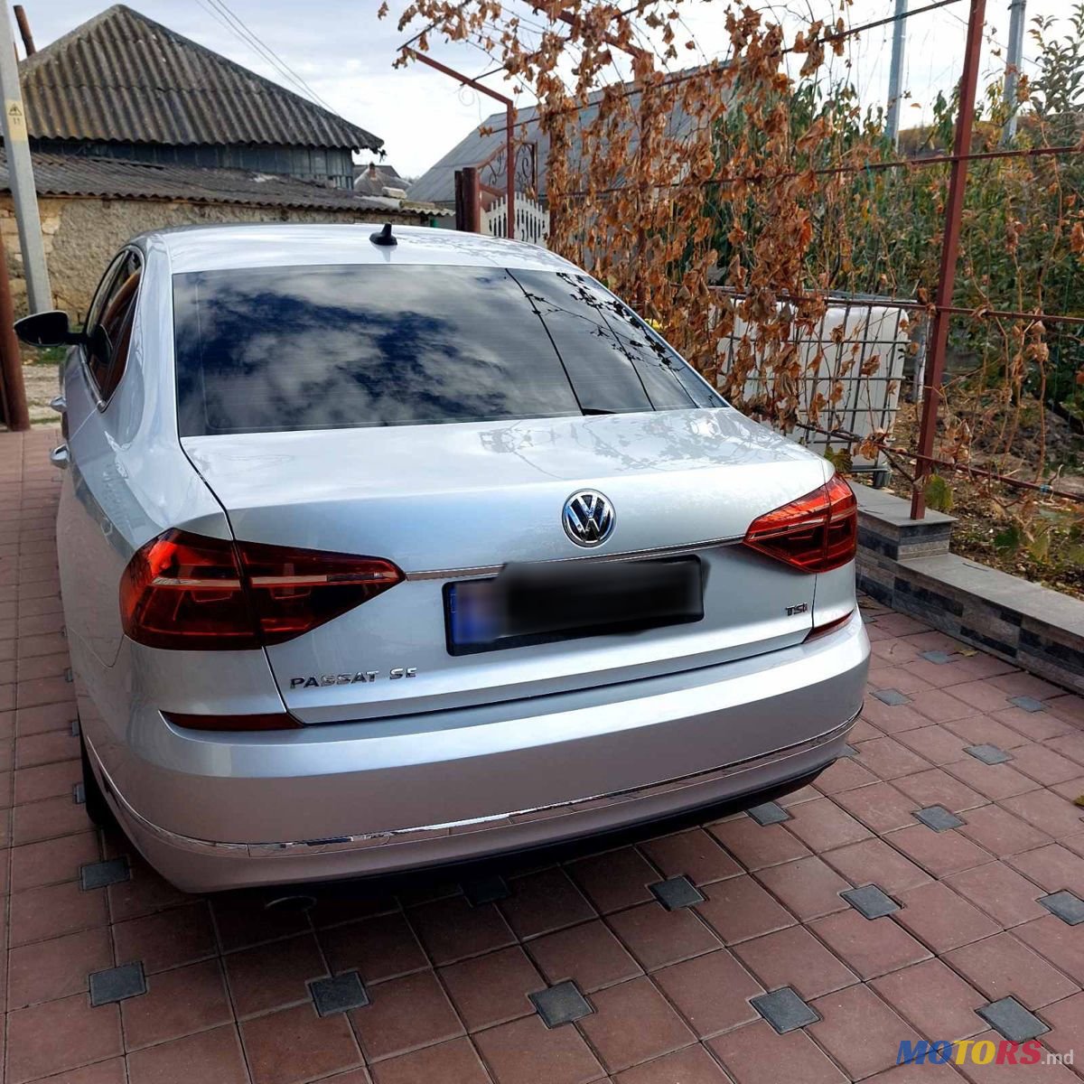 2017' Volkswagen Passat photo #4