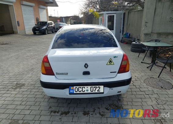2005' Renault Clio Symbol photo #6