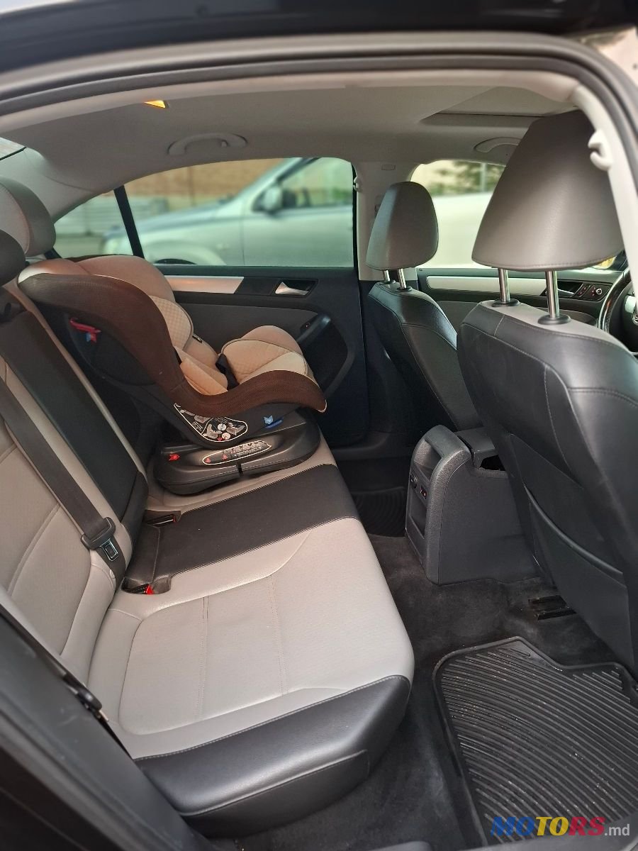 2014' Volkswagen Jetta photo #1