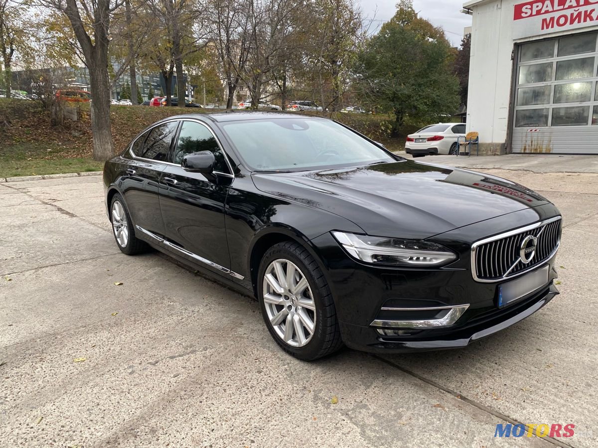 2017' Volvo S90 photo #1