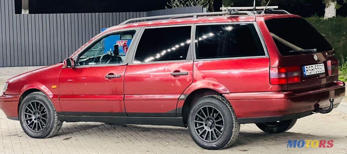 1995' Volkswagen Passat photo #3