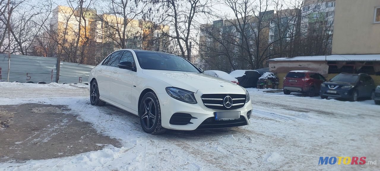 2019' Mercedes-Benz E-Class photo #1