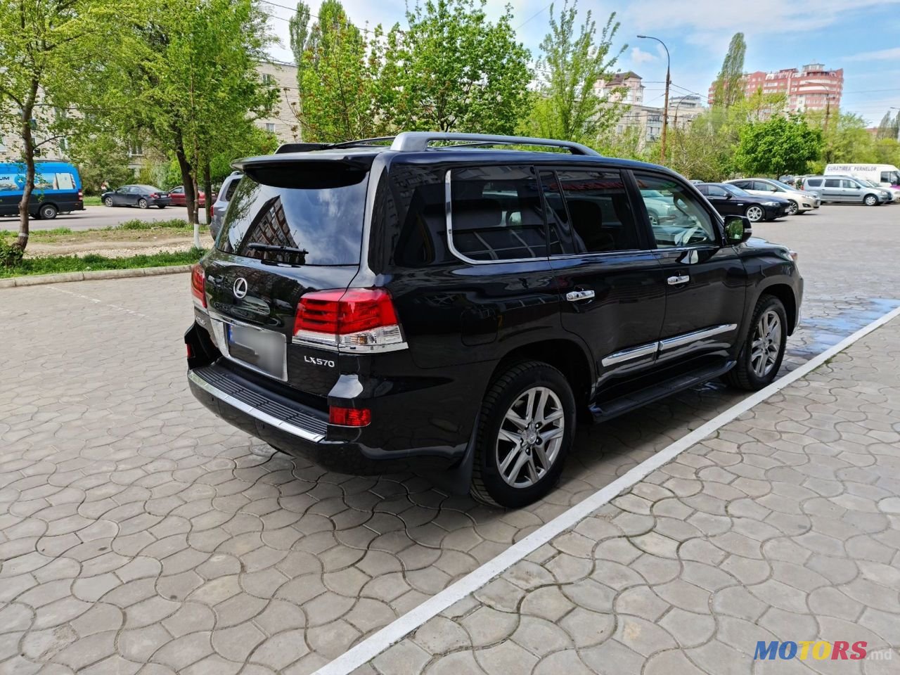 2013' Lexus Lx Series photo #4