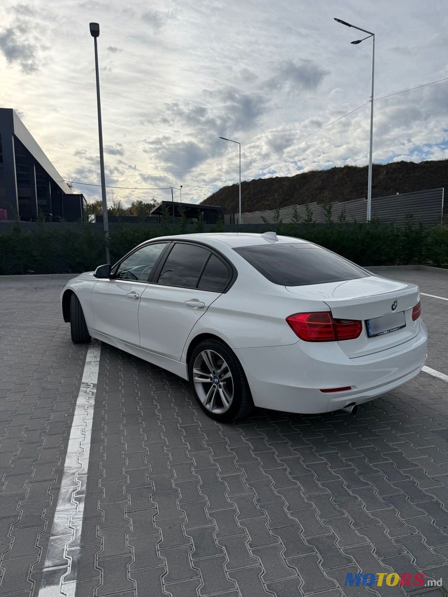2014' BMW 3 Series photo #5