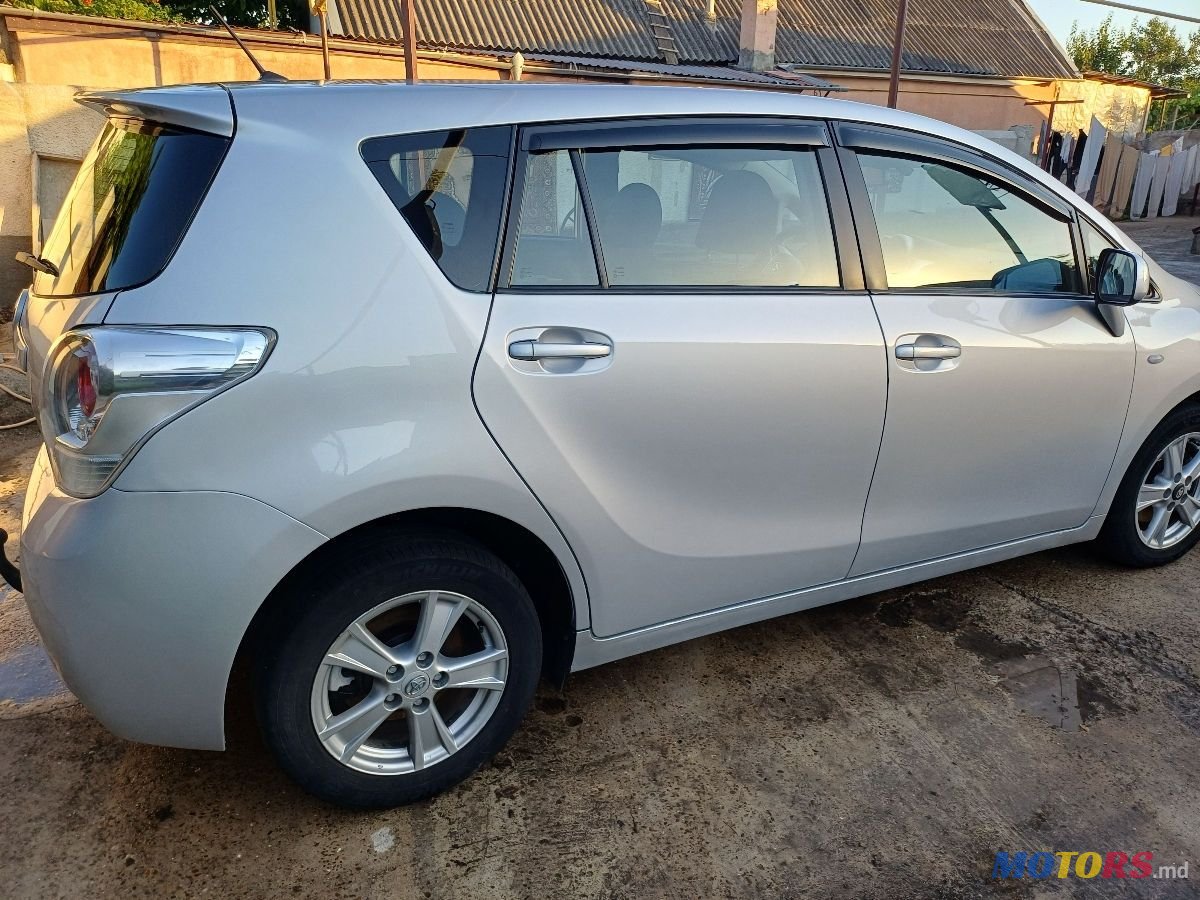 2010' Toyota Verso photo #3