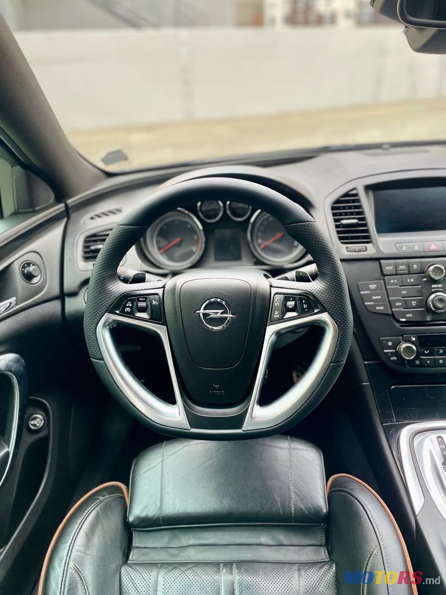 2012' Opel Insignia photo #6