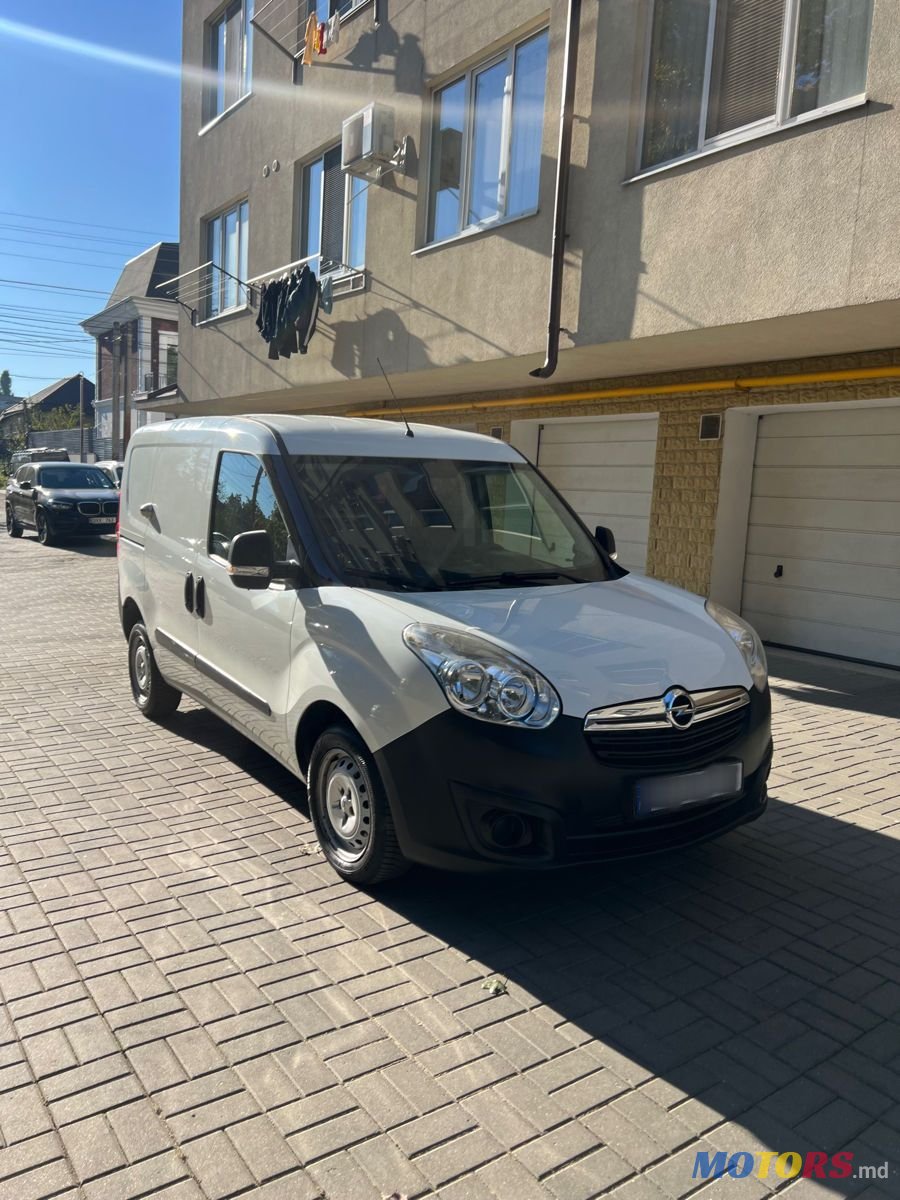 2014' Opel Combo photo #1