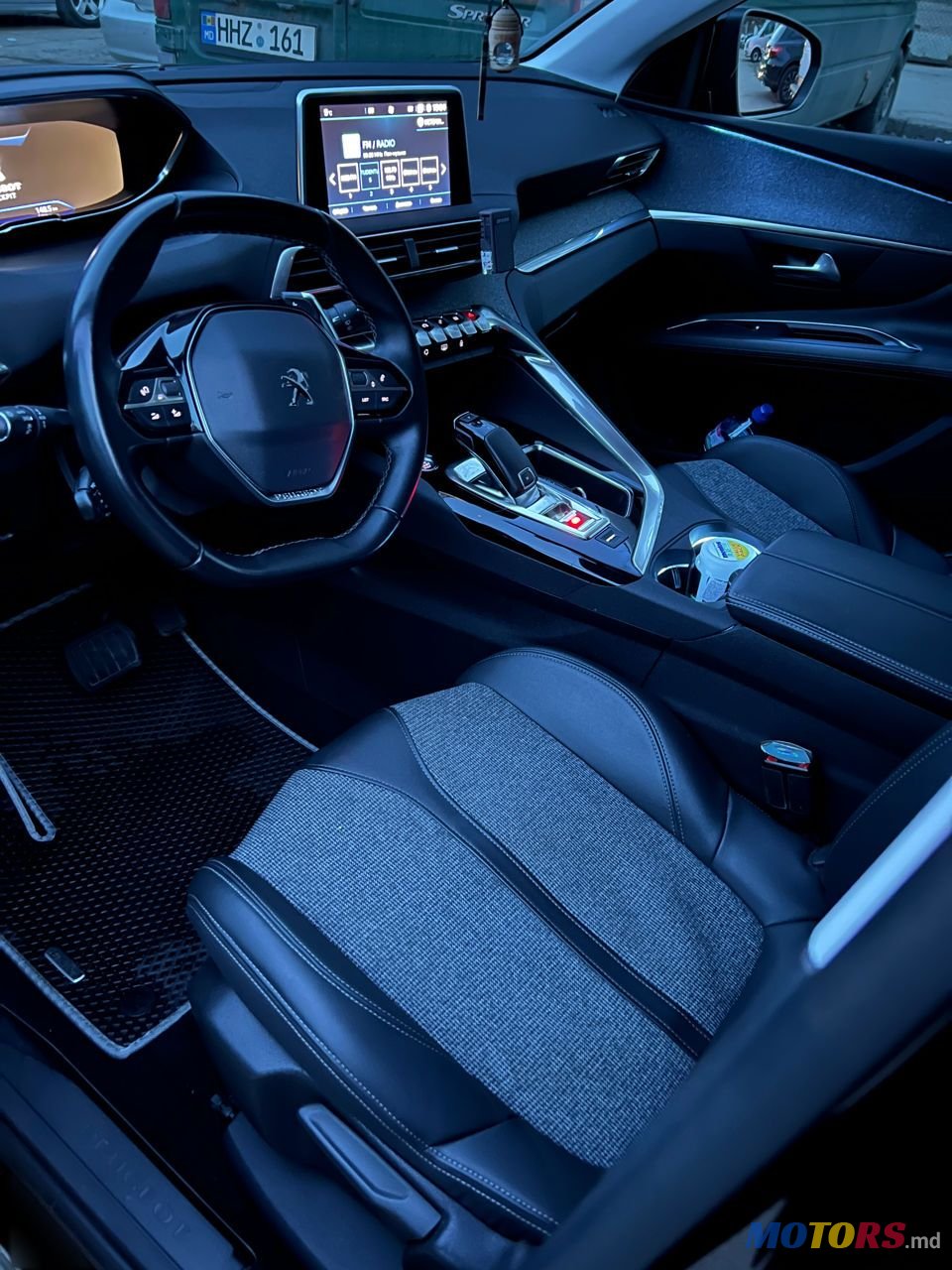 2020' Peugeot 3008 photo #6