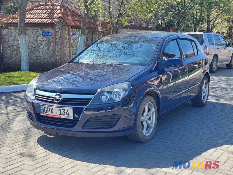 2005' Opel Astra photo #3