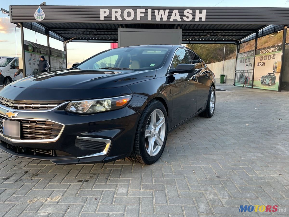 2017' Chevrolet Malibu photo #3