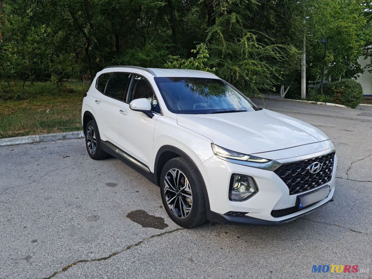 2019' Hyundai Santa Fe photo #2