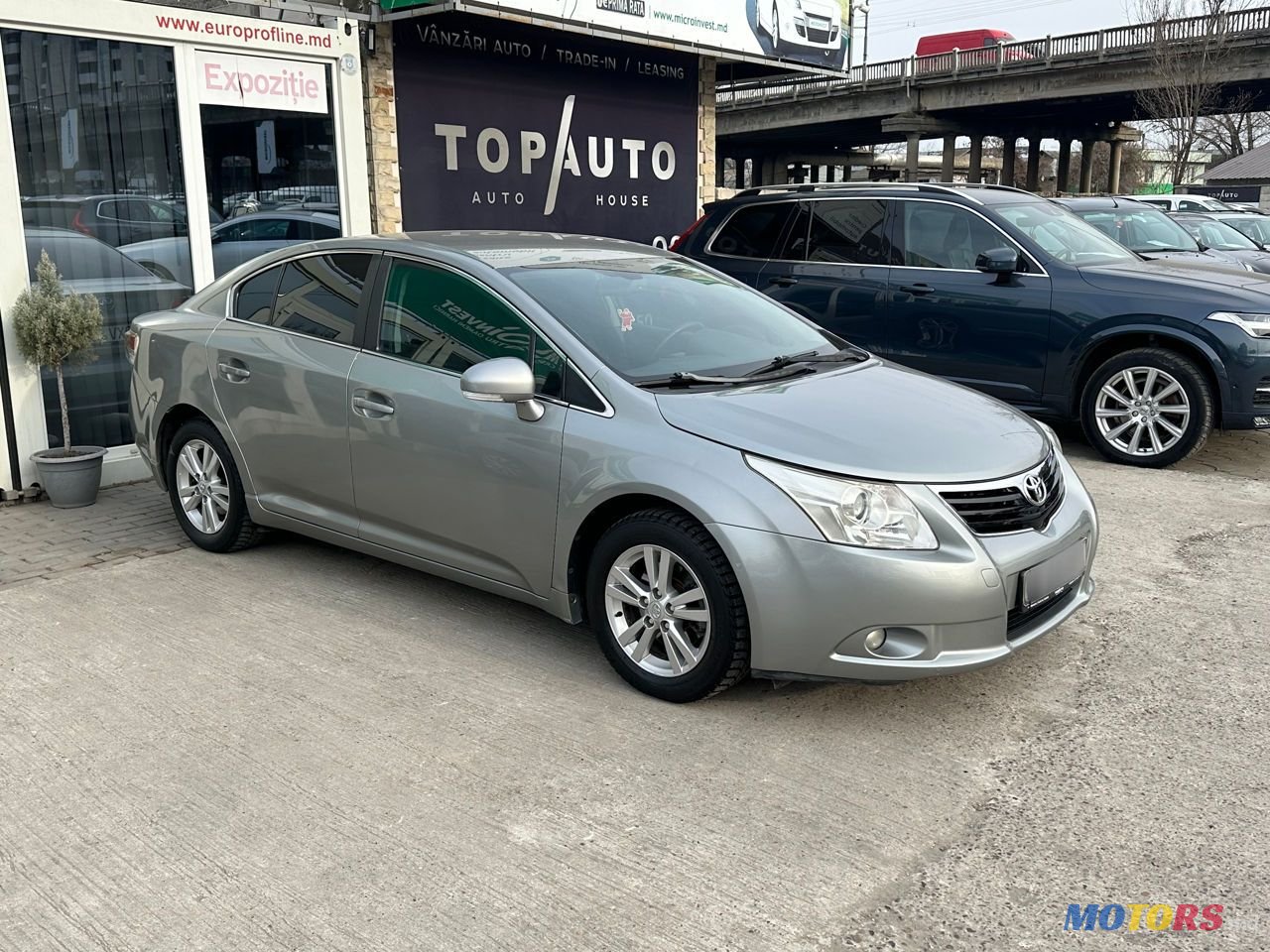 2010' Toyota Avensis photo #1