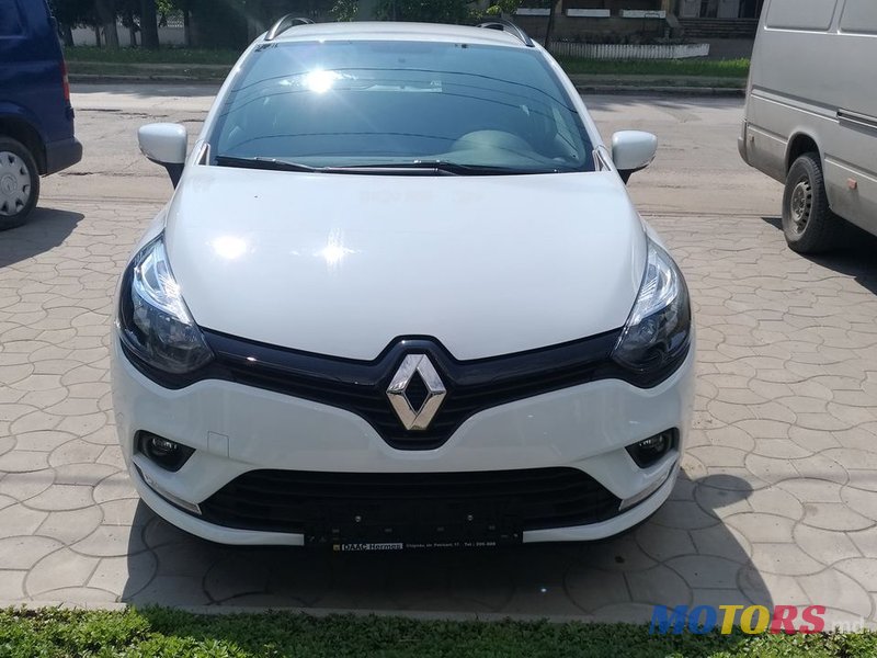 2019' Renault Clio photo #5