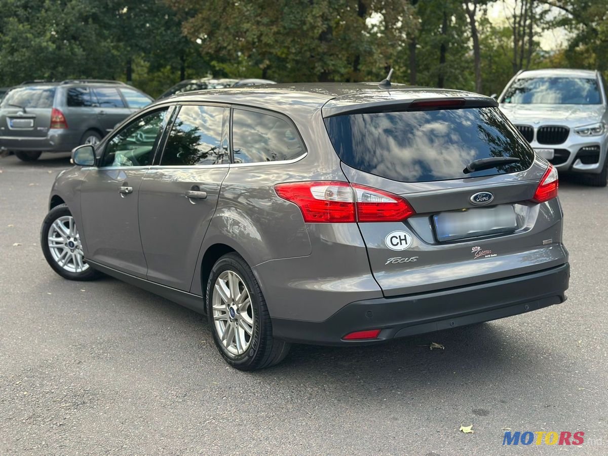 2012' Ford Focus photo #6