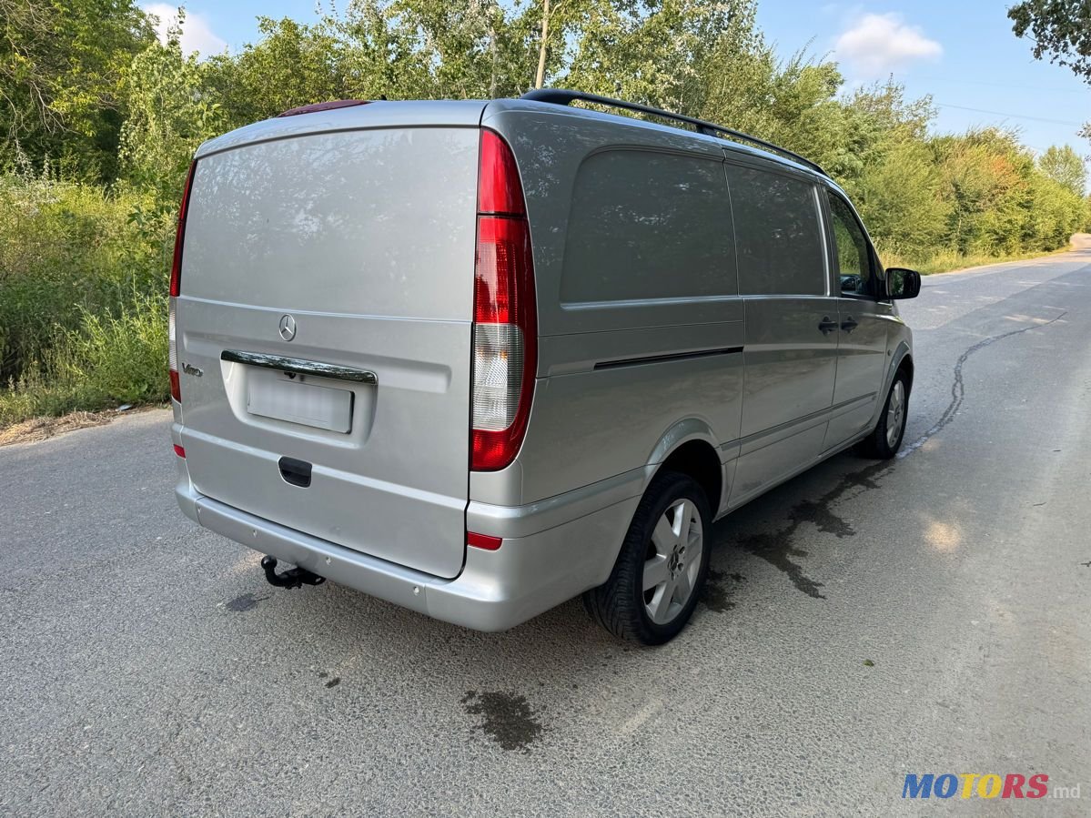 2012' Mercedes-Benz Vito photo #6