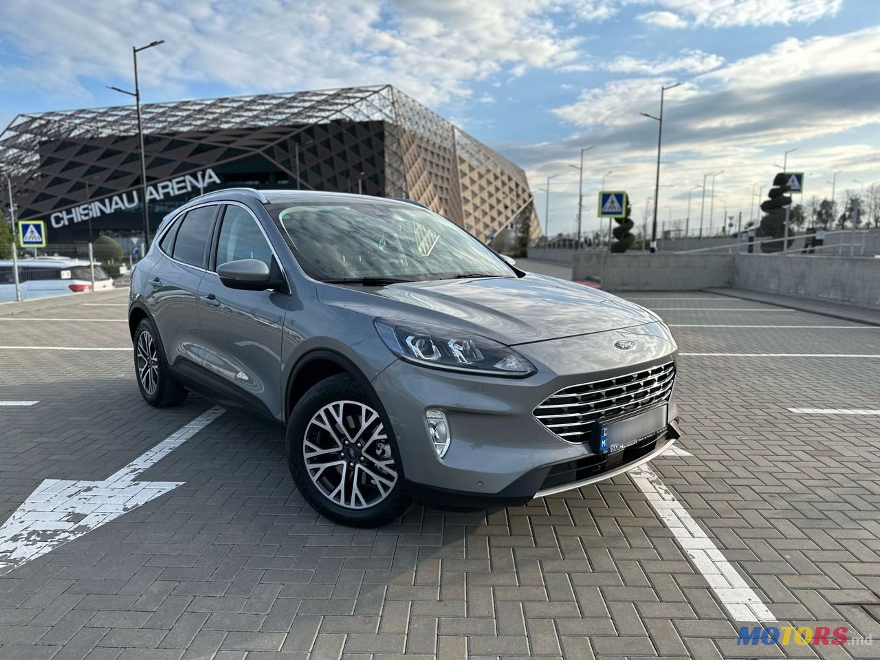 2020' Ford Kuga photo #1