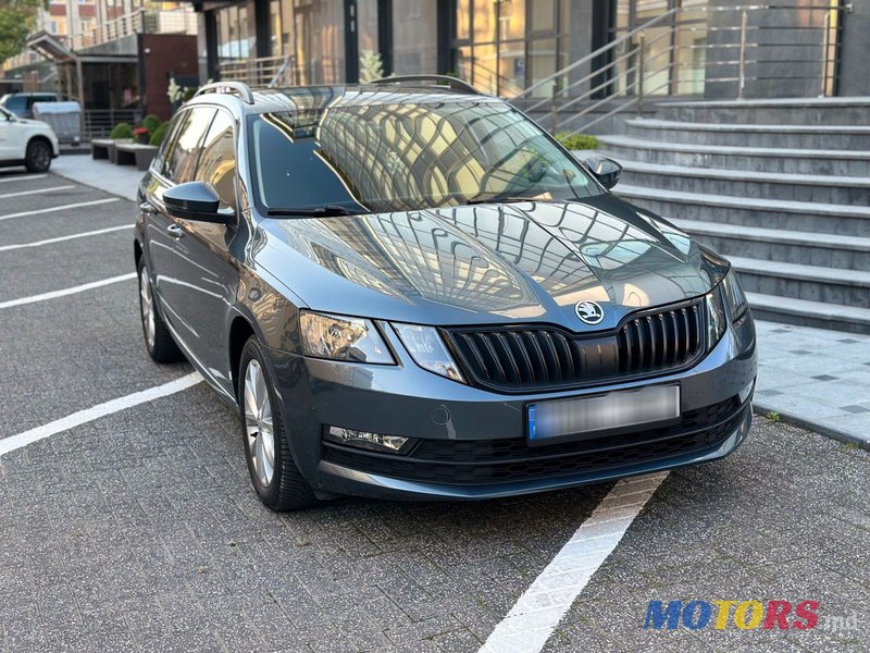 2019' Skoda Octavia photo #2