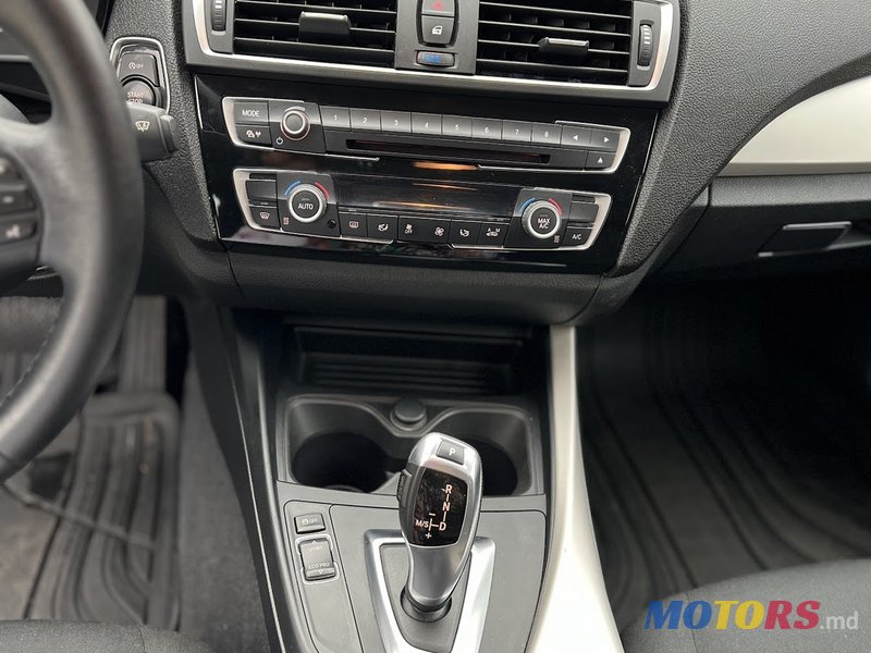 2016' BMW 1 Series 5 Door 116D photo #6