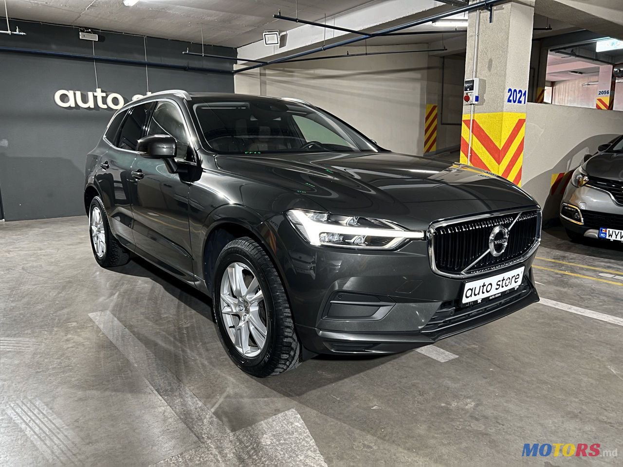 2018' Volvo XC60 photo #2