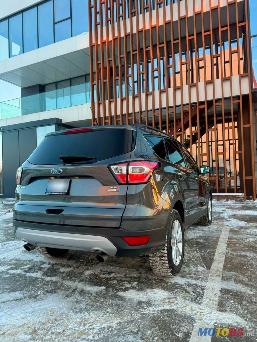 2016' Ford Escape photo #5