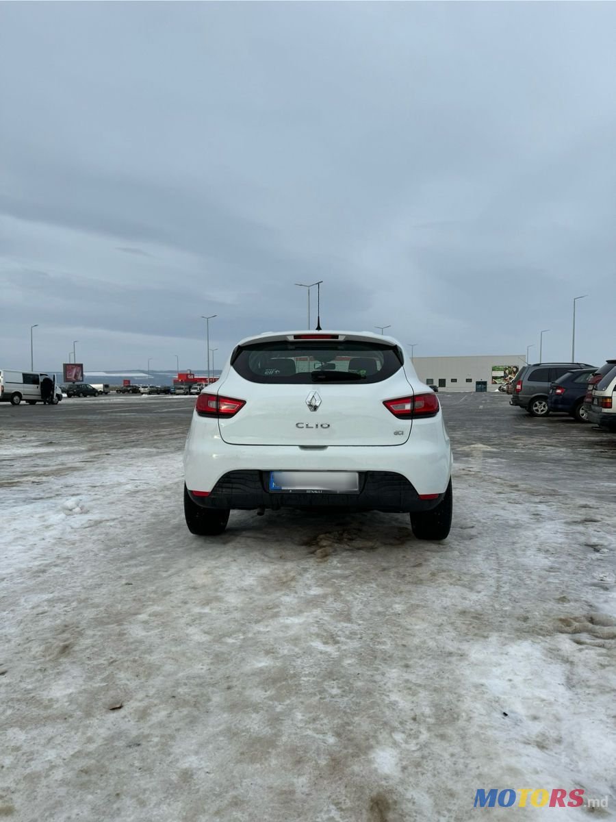 2014' Renault Clio photo #4