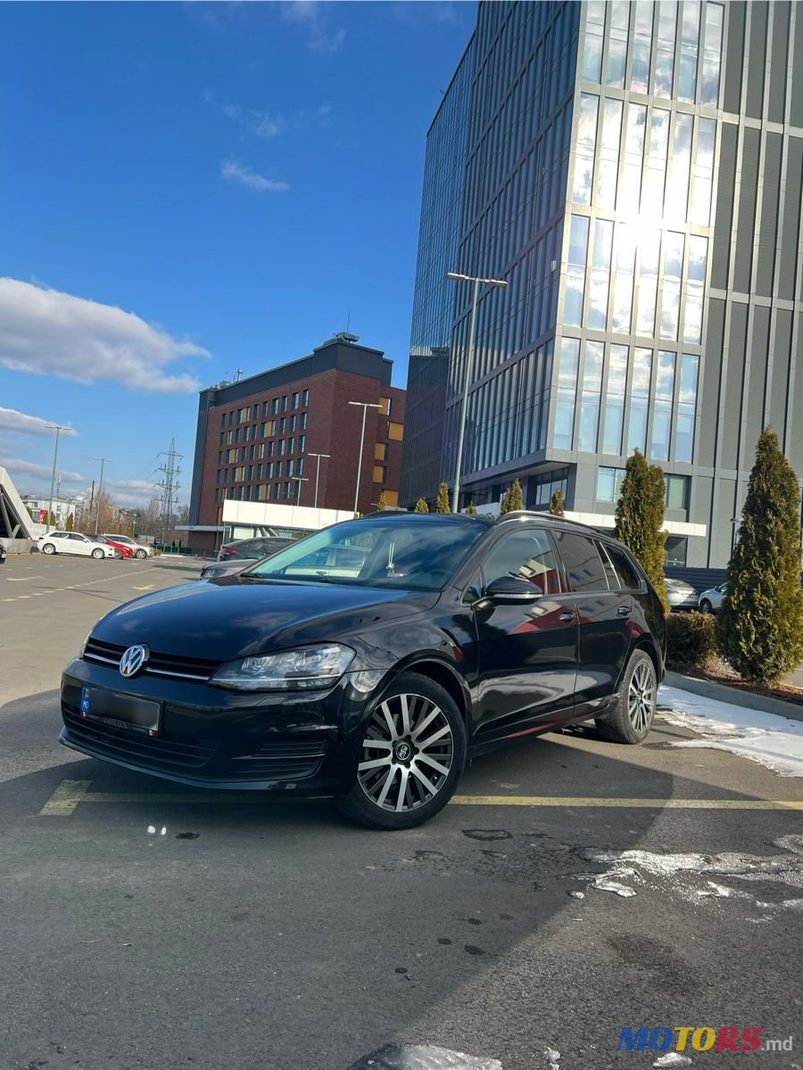 2016' Volkswagen Golf photo #4