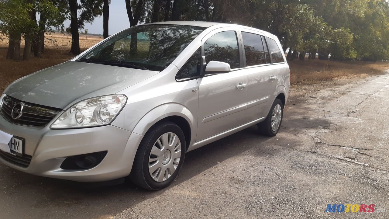 2009' Opel Zafira photo #6