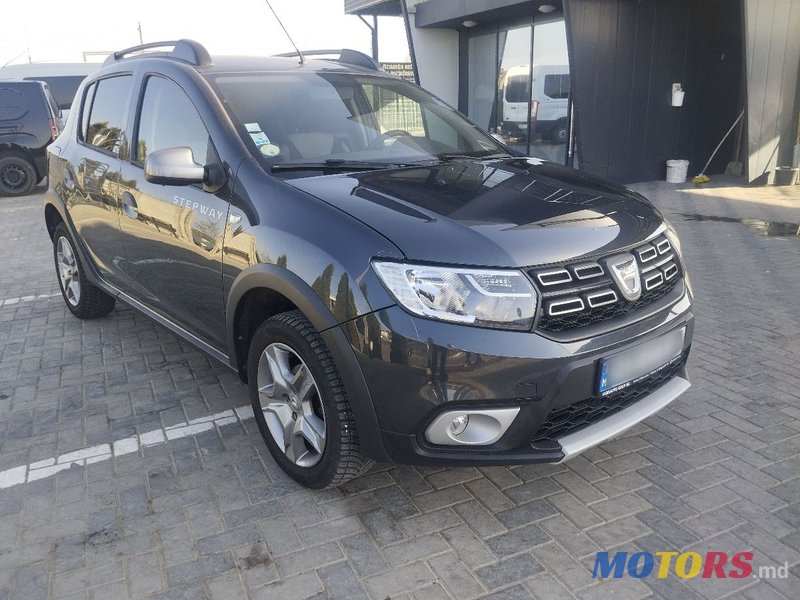2017' Dacia Sandero Stepway photo #3