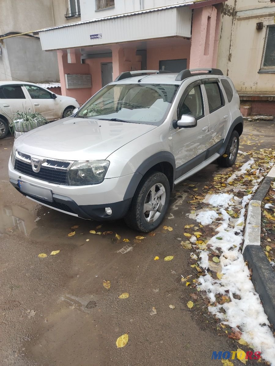 2012' Dacia Duster photo #2