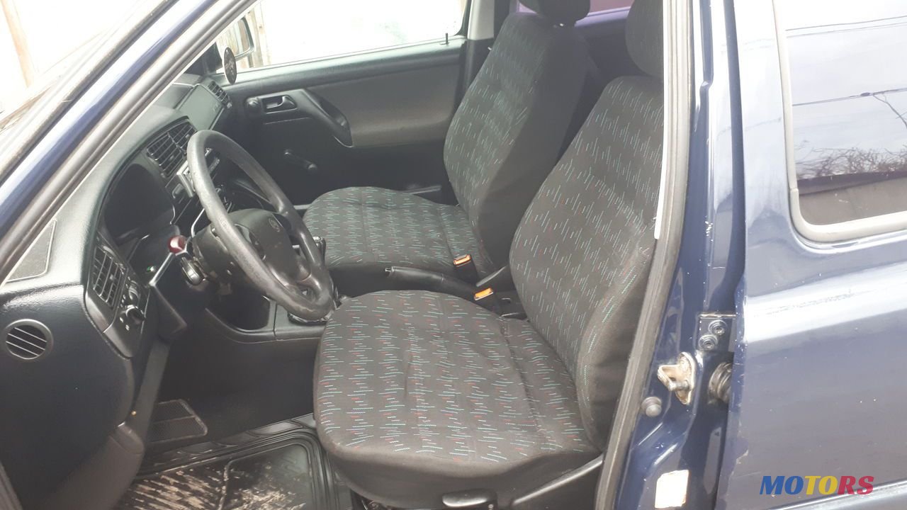 1998' Volkswagen Golf photo #5