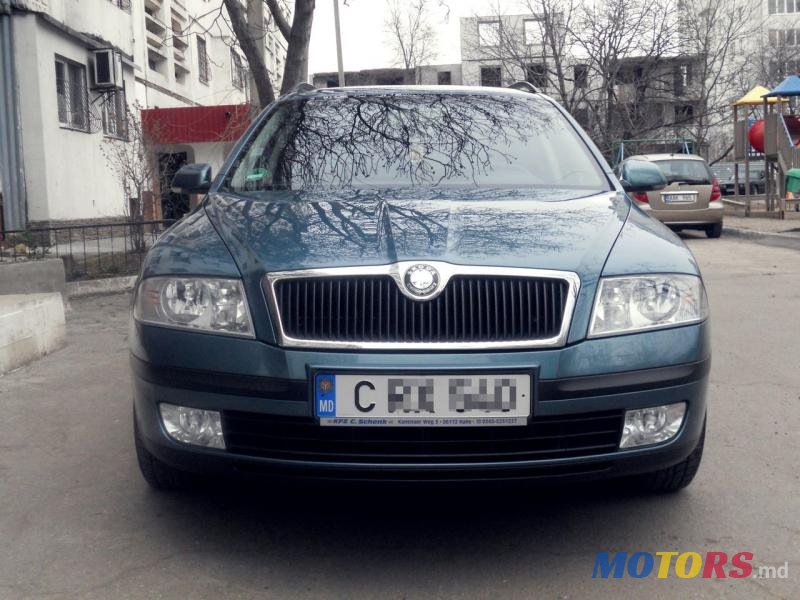 2005' Skoda Octavia photo #1