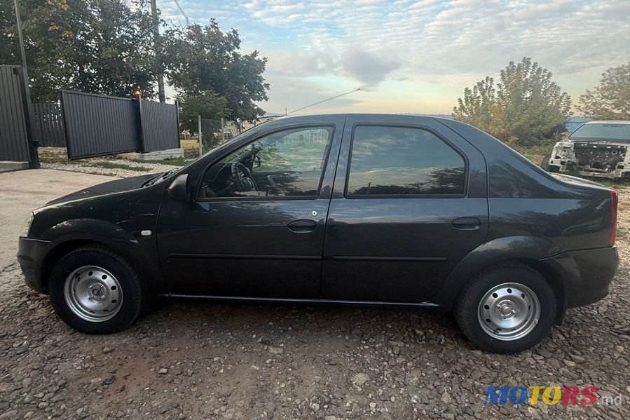 2009' Dacia Logan photo #1