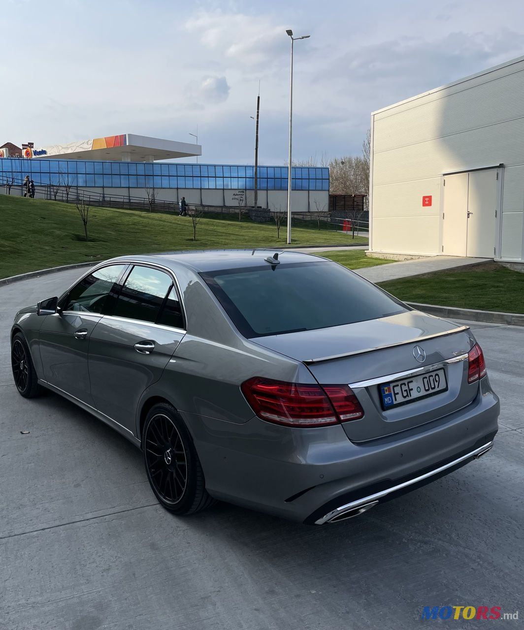 2013' Mercedes-Benz E Класс photo #4