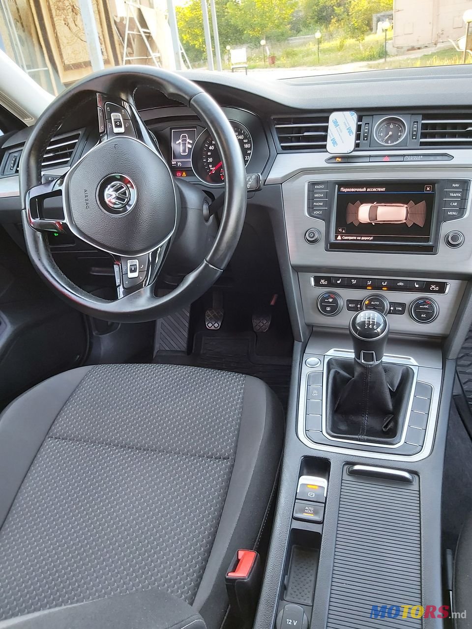 2016' Volkswagen Passat photo #1