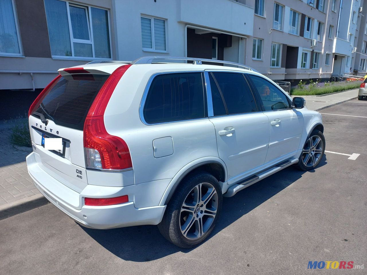 2013' Volvo XC90 photo #2