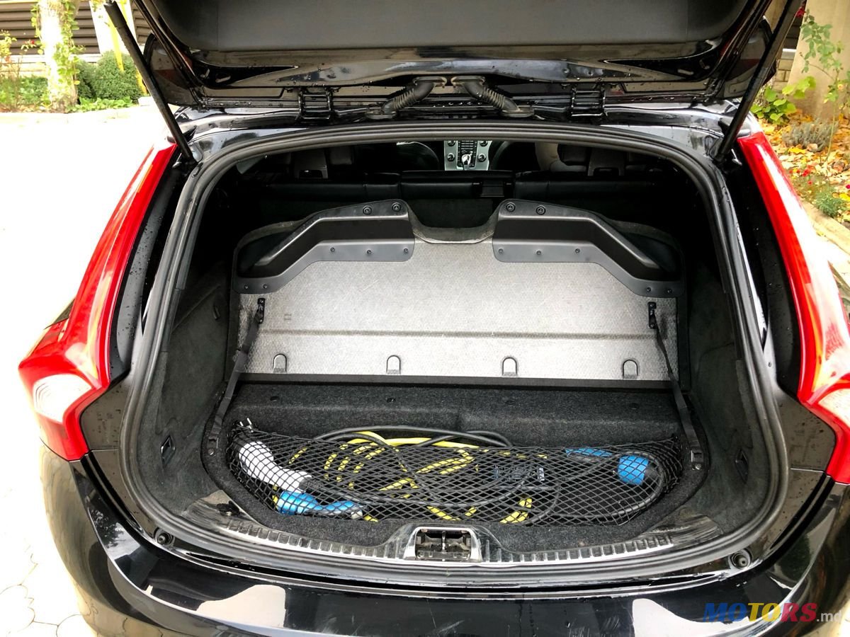 2013' Volvo V60 photo #5