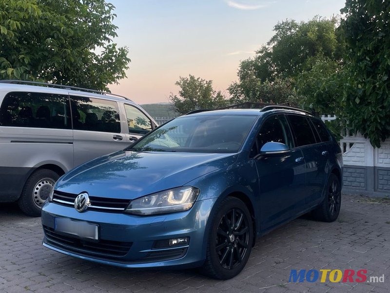 2015' Volkswagen Golf photo #1