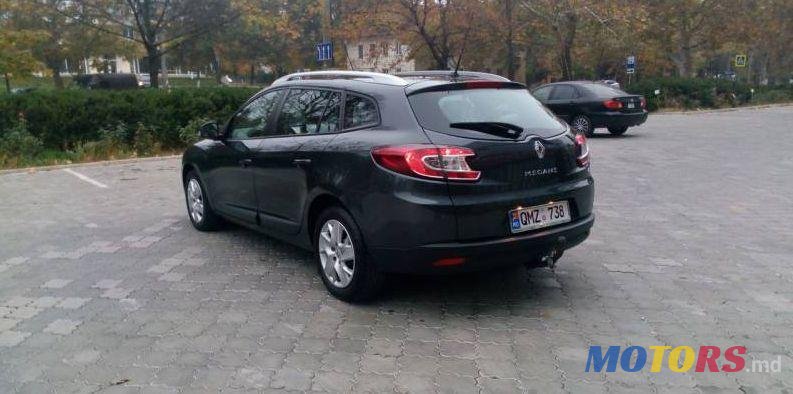 2014' Renault Megane photo #3