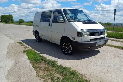2000' Volkswagen Transporter