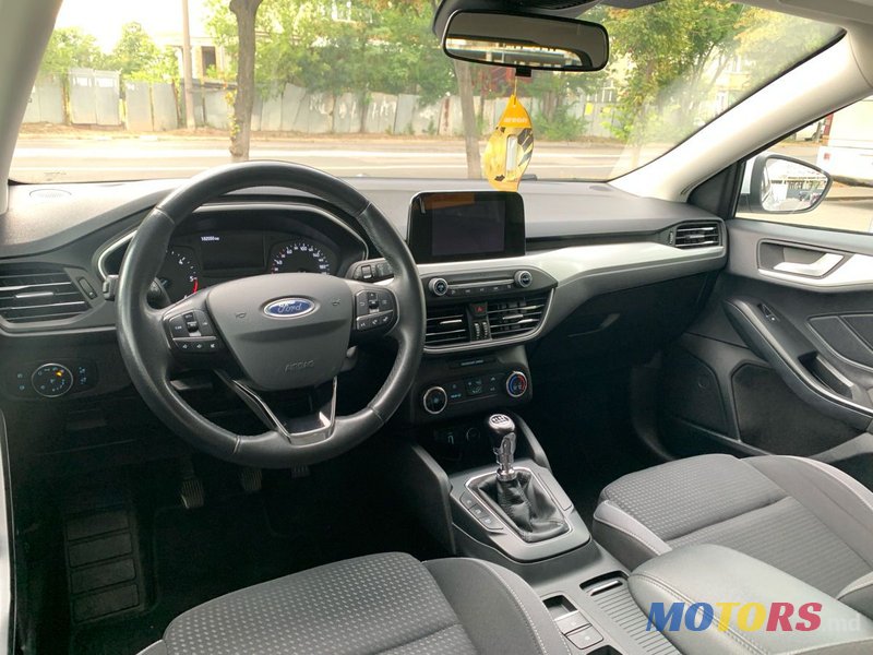 2019' Ford Focus photo #5