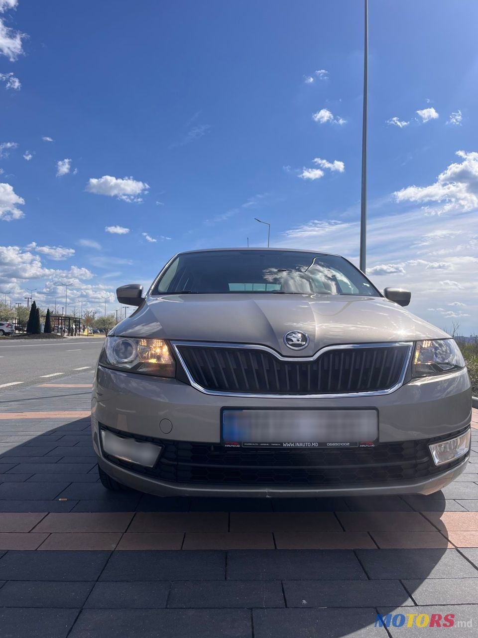 2013' Skoda Rapid photo #3