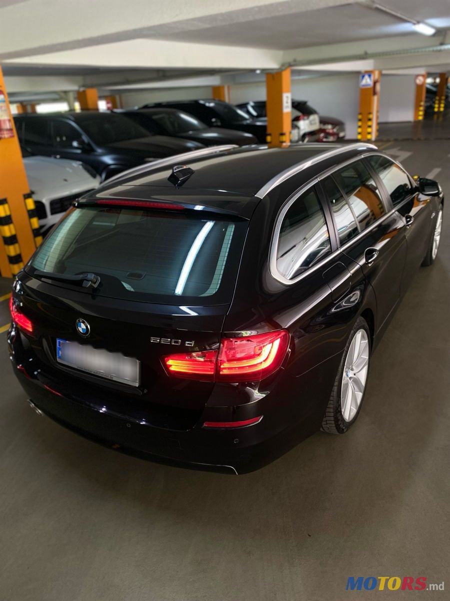 2015' BMW 5 Series photo #4