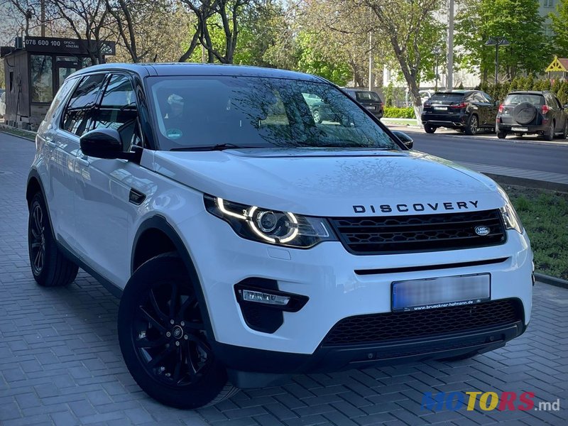 2015' Land Rover Discovery Sport photo #6