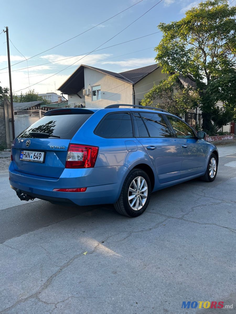 2013' Skoda Octavia photo #3