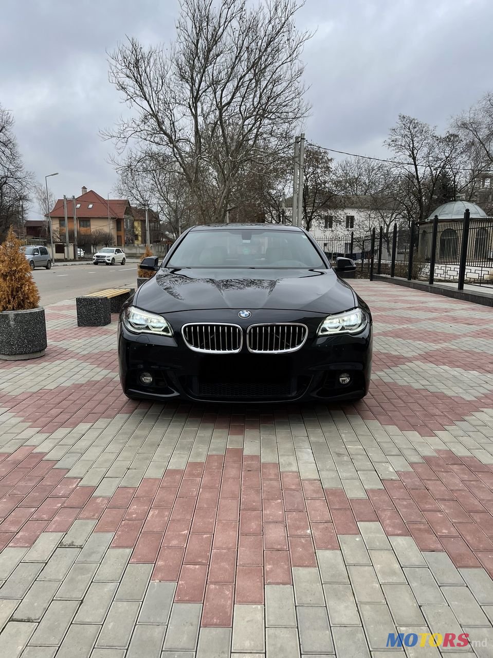 2015' BMW 5 Series photo #5